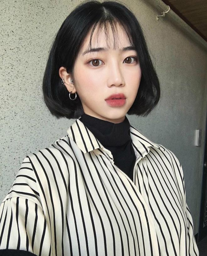 Hot trend tóc ngắn uốn phồng sang chảnh thống trị 2017-2