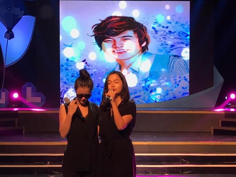 Đông Nhi, Phạm Quỳnh Anh khóc ròng khi được hát lại ca khúc của cố ca sĩ Wanbi Tuấn Anh-10