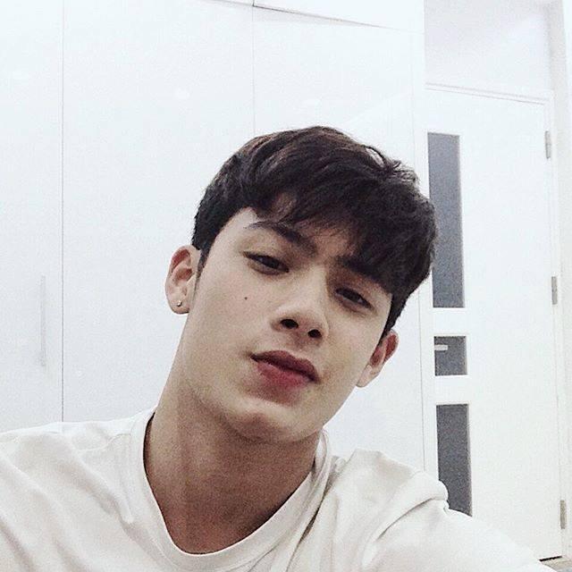 10X điển trai với cơ bụng 6 múi được xin link Facebook nhiều nhất hôm nay-1