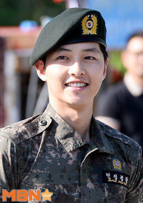 Sao nam Hàn sau khi xuất ngũ: Người lên như diều gặp gió, kẻ lận đận với sự nghiệp-5