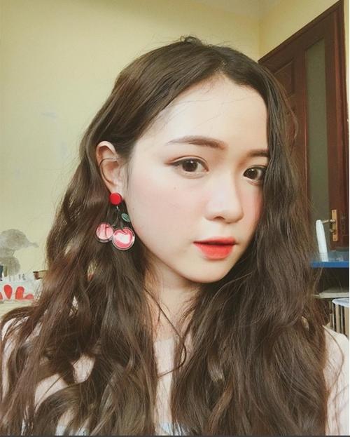 Nhan sắc đẹp không tỳ vết của cô nàng hot girl 10X xứ Nghệ được cư dân mạng săn lùng-5