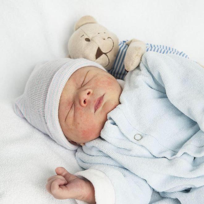 Cô gái Việt được chàng con lai 3 dòng máu cầu hôn bằng nhẫn kim cương và sống hạnh phúc không cần đám cưới-11