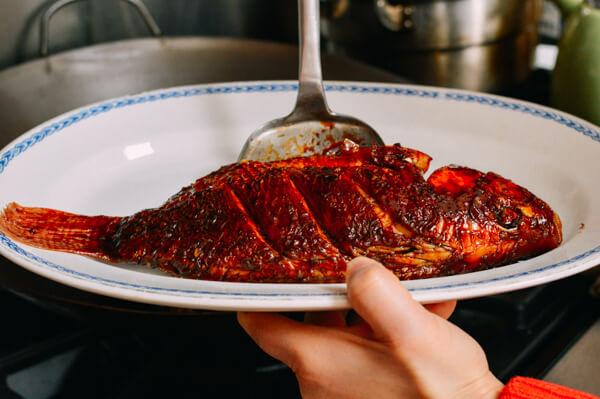 Cá rô phi sốt kiểu này ăn đưa cơm phải biết-8