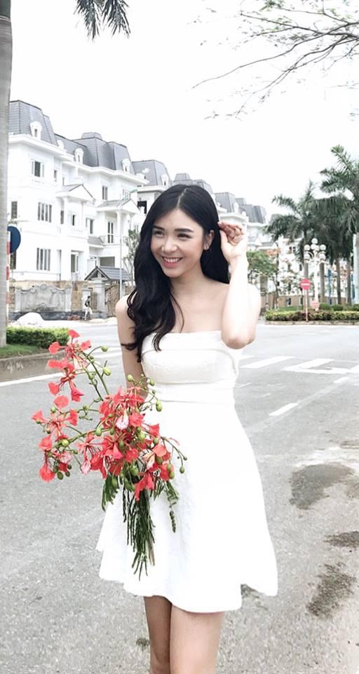 Bức ảnh HOT nhất trong ngày: Thanh Bi lộ hình kém duyên thời 'răng mỗi nơi một chiếc'-6