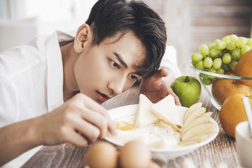 Không cần 'đập mặt', showbiz Việt vẫn có rất nhiều mỹ nam đẹp không góc chết-6