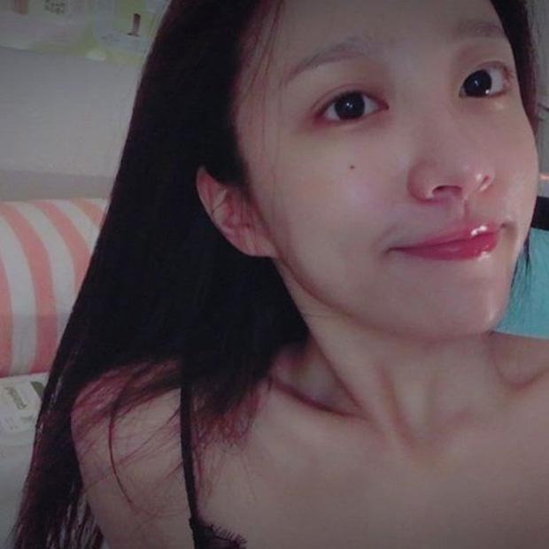 Xuất hiện nữ thần tượng sở hữu gương mặt mộc đẹp đến mức được xếp vào top 5% nhan sắc-1