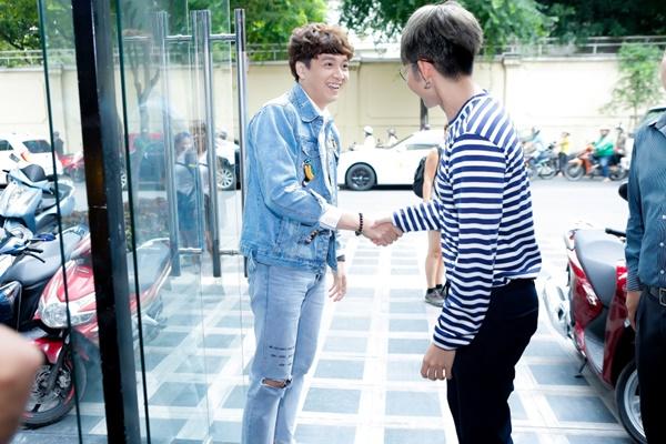 Sau 9 năm ăn cơm nghệ thuật, Ngô Kiến Huy vẫn trẻ như thời mới vào showbiz-7