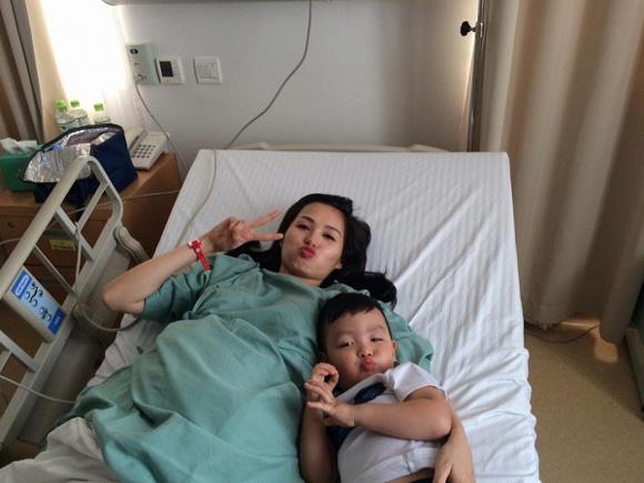 Hot girl Tâm Tít đã sinh con trai thứ hai-2