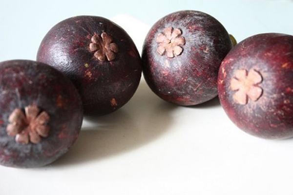 Mách bạn cách chọn măng cụt ngon ngọt, 10 quả như 10-2