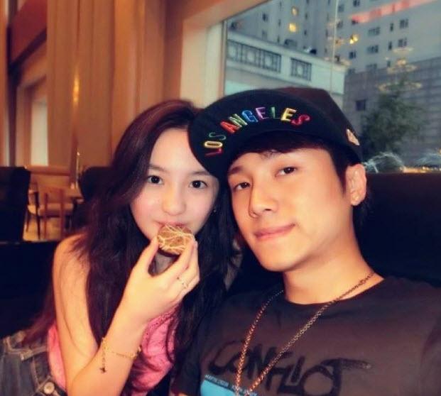 Bị ném đá vì nàng 12 yêu chàng 24 tuổi, sau 4 năm cặp đôi tung loạt ảnh khiến ai cũng giật mình-9