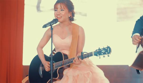 Cô dâu xinh đẹp và chú rể lãng tử nhìn tưởng 'Bích Phương - Bùi Anh Tuấn' khiến dân mạng xôn xao-2