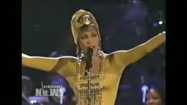 Quốc Thiên giả gái khiến phiên bản gốc Whitney Houston cũng 'khóc thét'-3