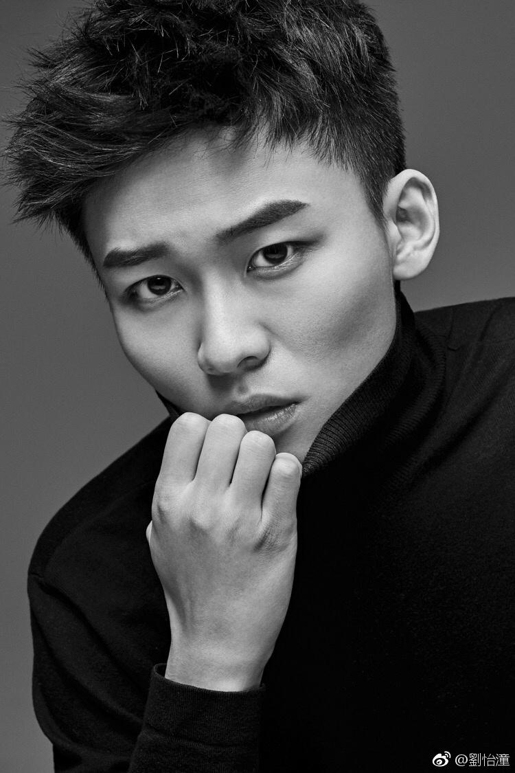 Chàng soái ca điển trai, học giỏi đúng chuẩn con nhà người ta-2