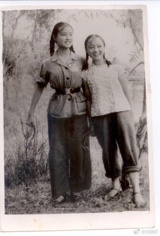 Loạt ảnh năm 14 tuổi chưa từng tiết lộ của 'Võ Tắc Thiên' Lưu Hiểu Khánh-3