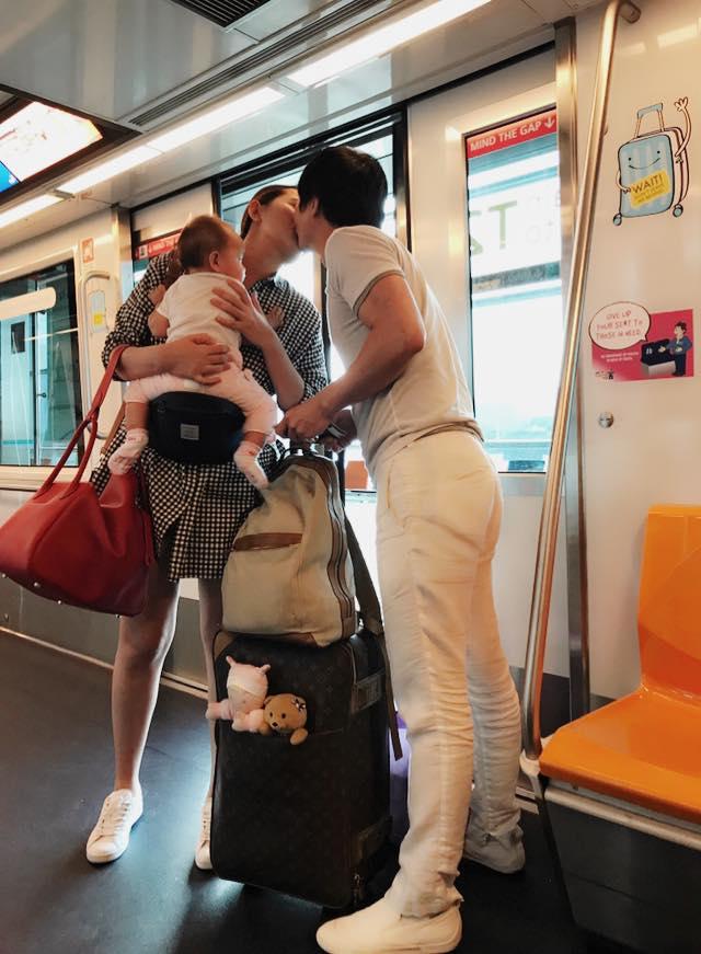 Tin sao Việt 1/8: Trấn Thành khóa môi Hari Won trên du thuyền-11