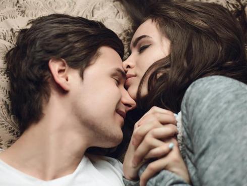 Muốn chàng mãi đắm say không rời, nàng hãy khởi động cho mỗi cuộc yêu như thế này