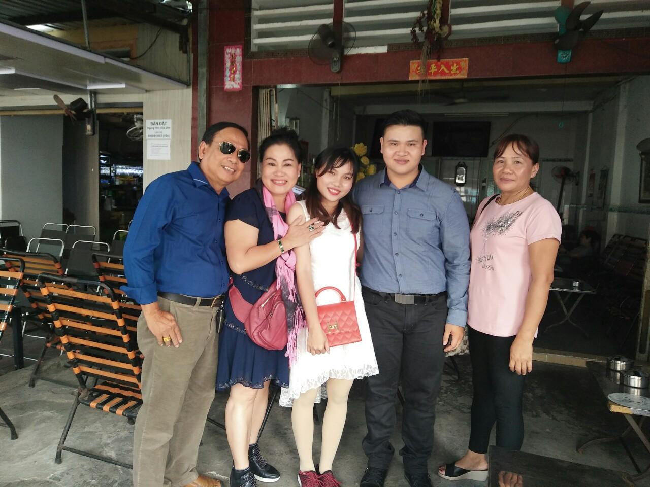 Cặp đôi 'Bạn muốn hẹn hò' gây sốc khi quyết định kết hôn chỉ sau 2 tuần 'nhấn nút'-2