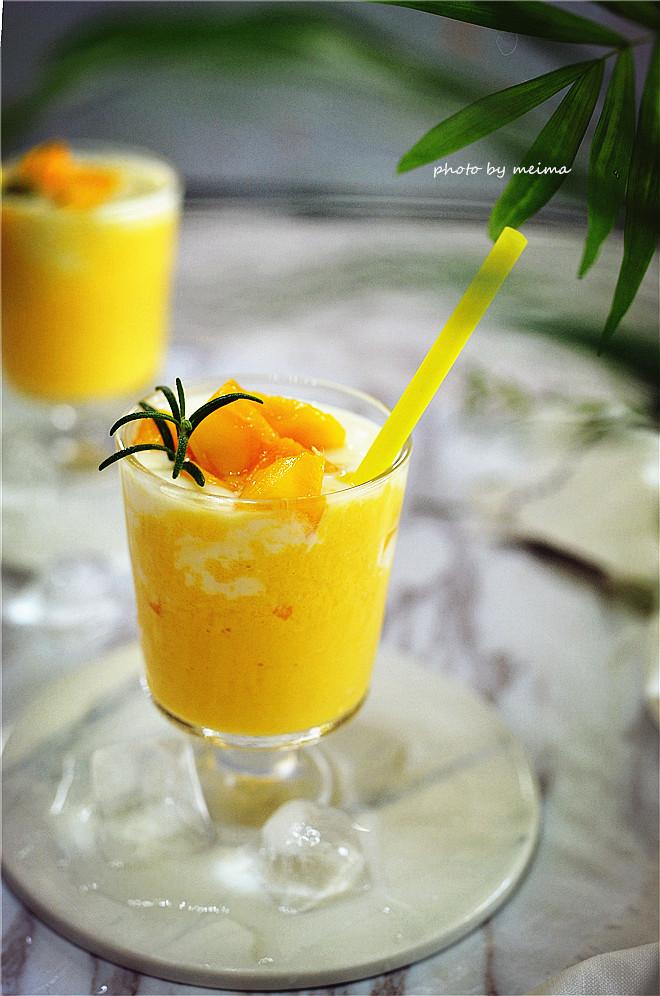 Thử làm sinh tố xoài sữa chua mà xem, đảm bảo uống một lần mê luôn-11