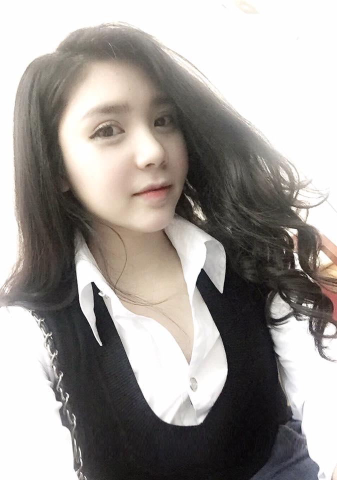 Khẳng định chỉ làm răng sứ, Thanh Bi bị 'bóc mẽ' từng phẫu thuật thẩm mỹ nhiều bộ phận-6