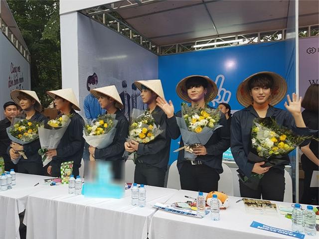 Không chỉ Hyoyeon (SNSD), rất nhiều idol Kpop từng phàn nàn về sự vô lễ của đàn em-7