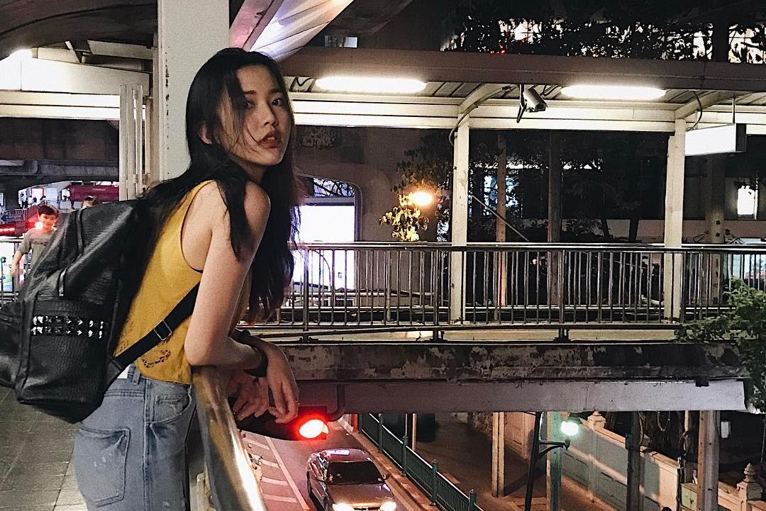 Có những cô gái chỉ cần một nụ cười cũng khiến người ta muốn yêu luôn!-9