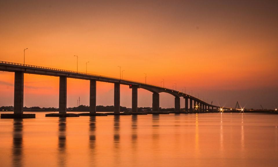 Dấu ấn Việt Nam trên những nhịp cầu nối đôi bờ-4