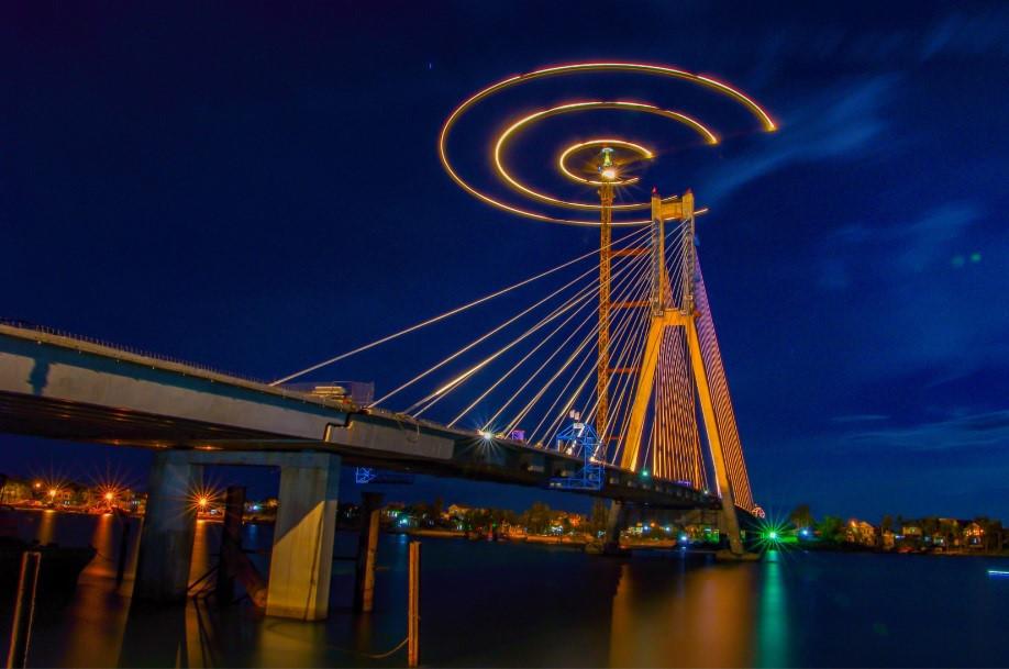 Dấu ấn Việt Nam trên những nhịp cầu nối đôi bờ-9