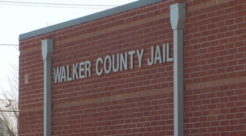 12 tù nhân Mỹ vượt ngục ly kỳ bằng… bơ lạc-2