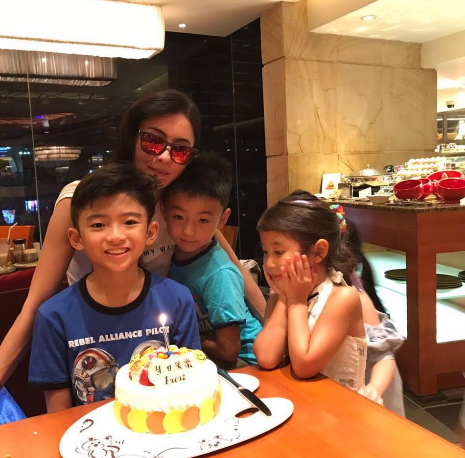 Tạ Đình Phong bị chỉ trích vì bỏ sinh nhật con để đi du lịch cùng người tình-1