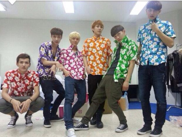 Sơmi cây dừa ngày ấy ta chê quê mùa, nay lại được sao Hàn diện như item sành điệu nhất thế giới-9