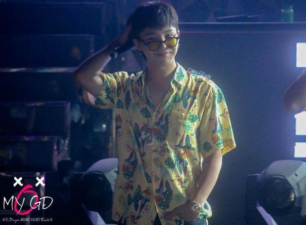 Sơmi cây dừa ngày ấy ta chê quê mùa, nay lại được sao Hàn diện như item sành điệu nhất thế giới-2