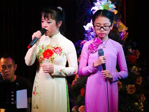 Gia đình Phương Mỹ Chi từ chối trả lời về thông tin ghét bỏ cô Út khiếm thị-3