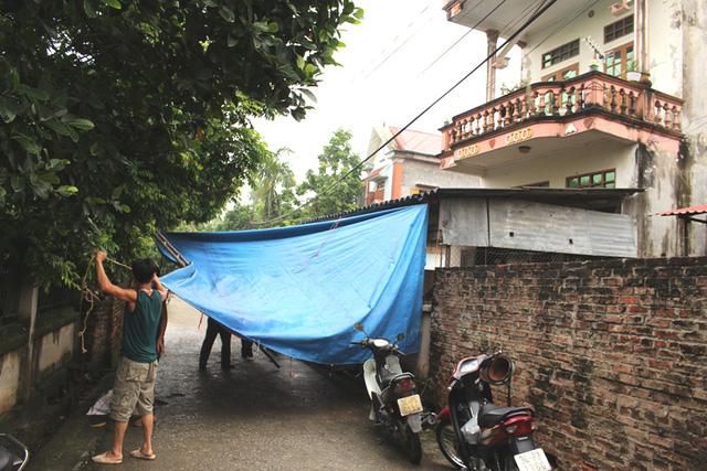 Vụ cháu sát hại bác rể bằng gậy bóng chày: Gây án xong, đứng ngoài cổng chờ bị bắt-1