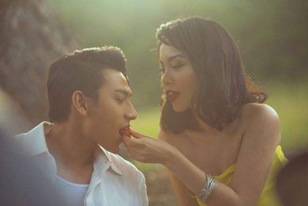 Đẹp trai có thừa, Isaac vẫn thất bại khi cầu hôn người tình trong MV mới-6