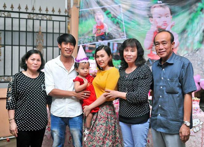 Đã li dị, có con riêng lại từng nghi có HIV, cô gái Bến Tre vẫn gặp được người yêu mình hơn cả mạng sống-6