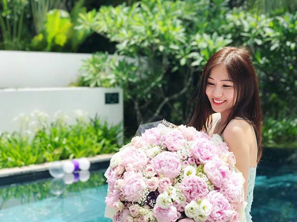 Chữa lành tổn thương của nữ giám đốc quyến rũ, chàng trai được nàng gật đầu làm vợ chỉ sau 4 tháng-5