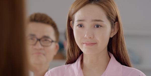 'Sắc đẹp ngàn cân' phiên bản Việt: Chỉ làm lại mà cũng khó thế sao?-7