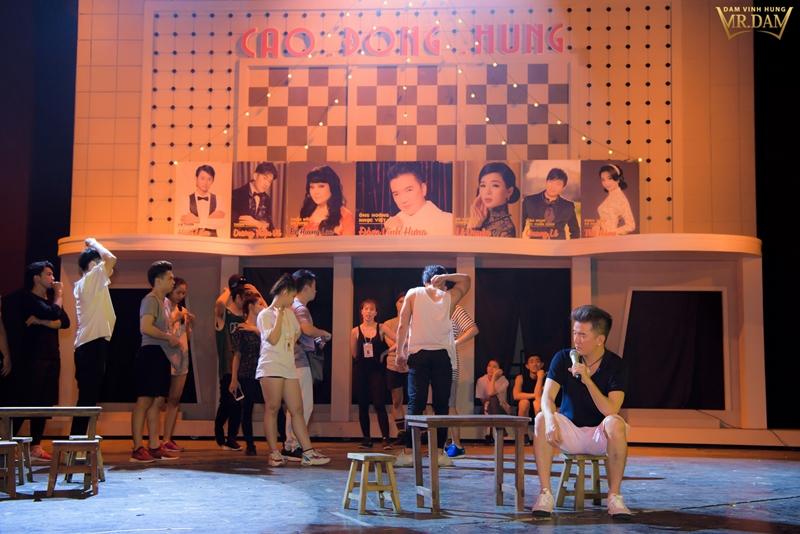 Đàm Vĩnh Hưng luyện tập quên ăn vì 'Sài Gòn Bolero & Hưng' cháy vé-4