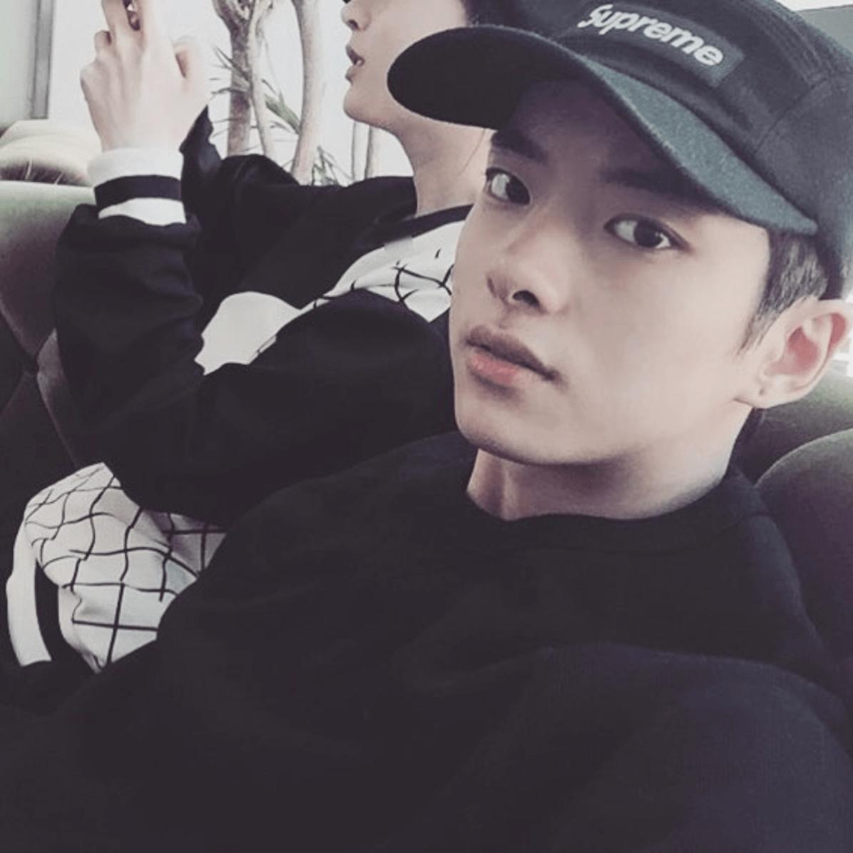 Ngoại hình ngày càng đẹp trai của cô gái chuyển giới nổi tiếng xứ Hàn-2