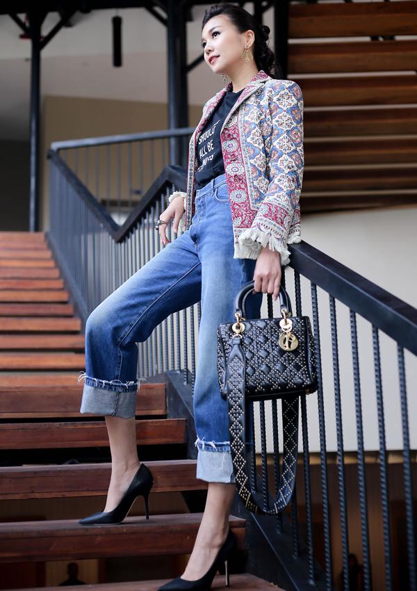 Mỹ nhân Việt vẫn mê mẩn trang phục họa tiết mát mẻ dù trời đã sang thu-11