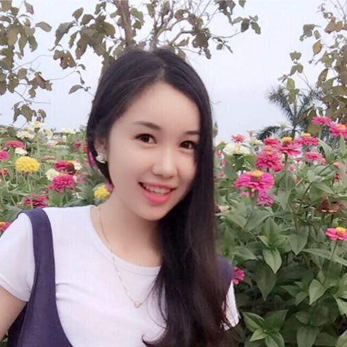 Thiếu nữ Lào xinh đẹp giỏi tiếng Việt, ước mơ làm bác sĩ-1