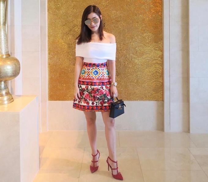 Ngưỡng mộ cô nàng mặt siêu xinh kiếm tiền giỏi, có hôn phu là con nhà tỷ phú-10