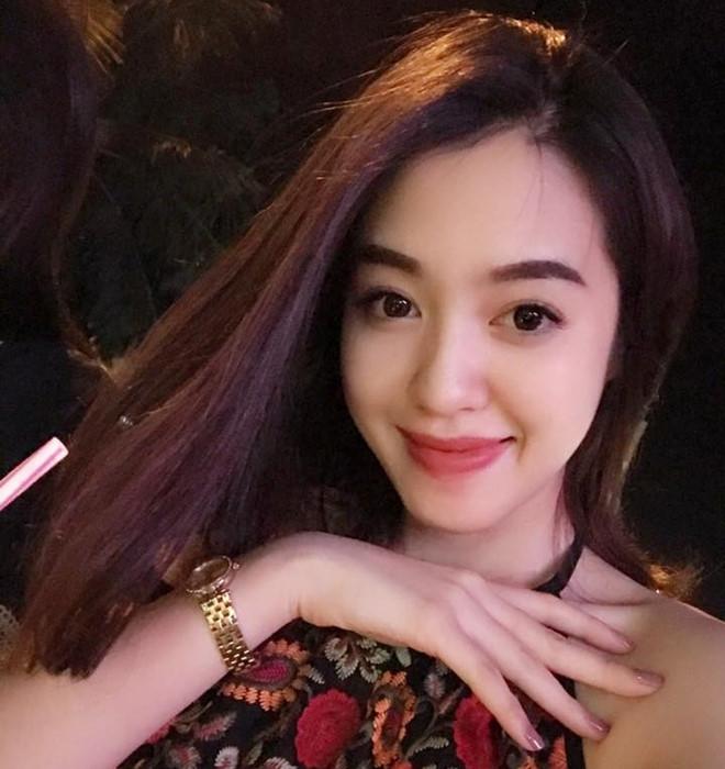 Nữ sinh Học viện Hàng không Việt Nam chia sẻ lý do thi Hoa hậu Hoàn vũ-2