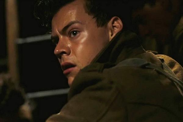 10 ca sĩ lấn sân sang điện ảnh thành công-10