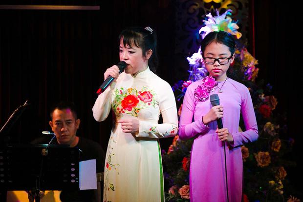 Trường Giang trao ngôn tình cho Nhã Phương trở thành tin hot nhất showbiz Việt tuần qua-9