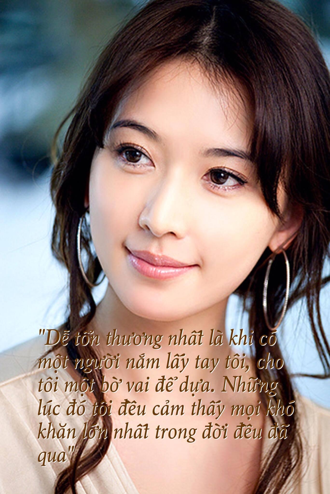 Dù là 'đệ nhất mỹ nhân', Lâm Chí Linh vẫn khát khao được yêu ở tuổi 42-1