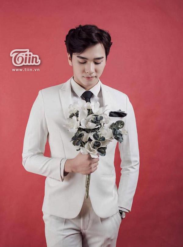 Cận cảnh vẻ đẹp 'chàng bảo vệ' hot nhất Facebook hôm nay và sự thật bất ngờ-3