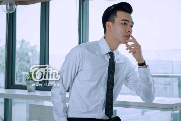 Cận cảnh vẻ đẹp 'chàng bảo vệ' hot nhất Facebook hôm nay và sự thật bất ngờ-5