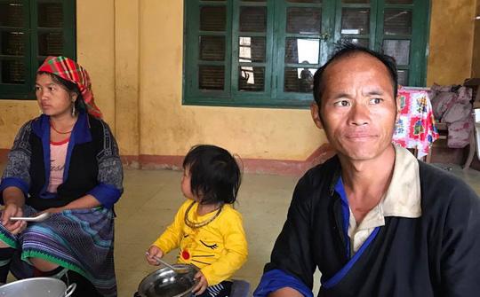 Những ánh mắt ám ảnh ở Mù Cang Chải sau trận 'đại hồng thủy'-13