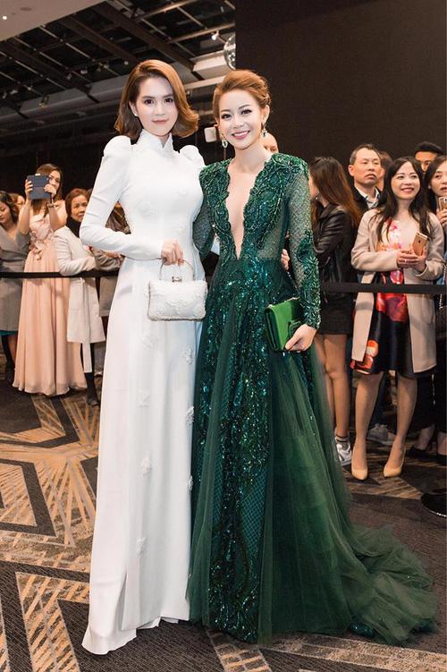 Cũng là áo dài trắng, nào ngờ Ngọc Trinh tóc ngắn lại xinh đẹp bội phần xưa kia-2